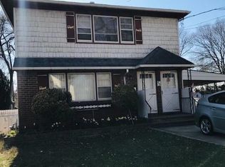 443 Horton Hwy #1, Williston Park, NY 11596