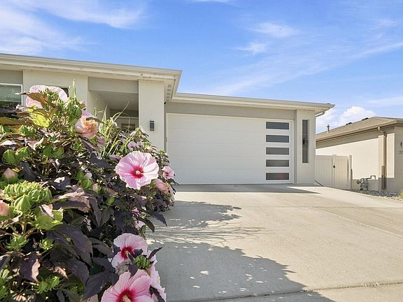 3rd image of 374 Calder Creek Ln