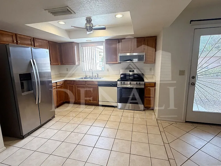 1612 Leisure World — Photo 4