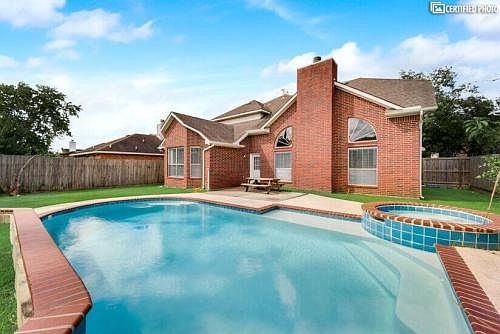 1st image of 3215 Ivory Pointe Dr