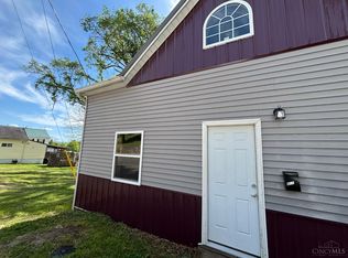 411 N 2nd St, Ripley, OH 45167