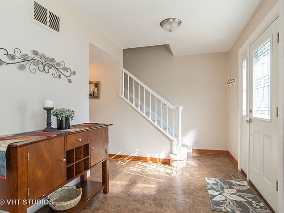 2nd image of 232 Clearbrook Ln