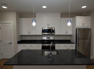 216 S Division St #305, Peekskill, NY 10566