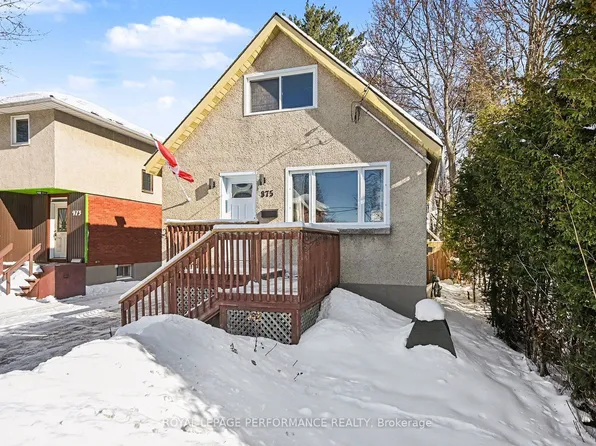 975 Sheridan Ave, Ottawa, ON K1Z 6M4