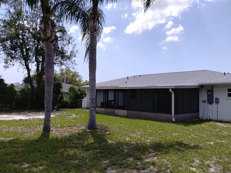 5136 Wellington Rd — Photo 12