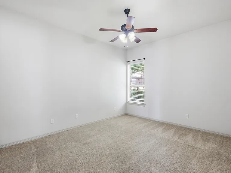 1453 Whitley Rd — Photo 19