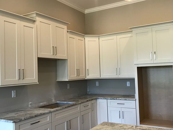 3rd image of 14314 Cantwell Dr