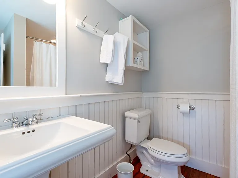 93 Baxter Rd — Photo 11