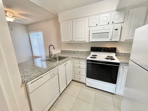 5th image of 1619 G St #1