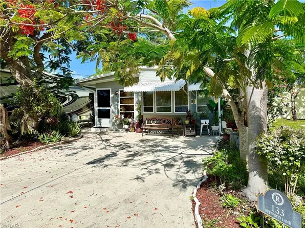 133 Redwood LN, NAPLES, FL 34114