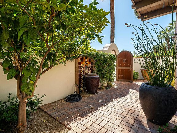 5th image of 287 S Cahuilla Rd