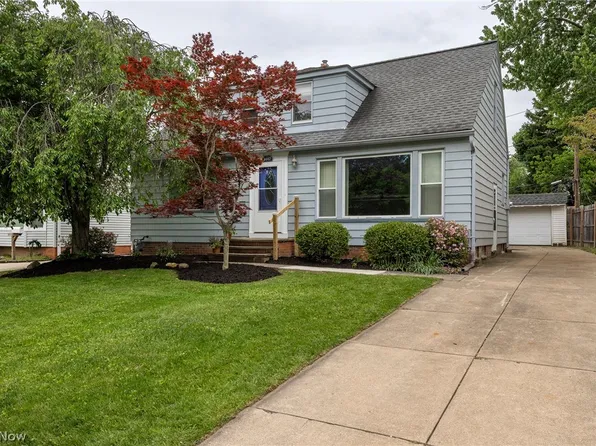 5042 N Barton Rd, Lyndhurst, OH 44124