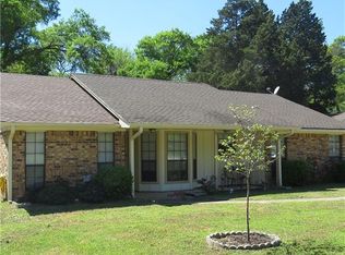 563 Ferndale Ln, Fairfield, TX 75840