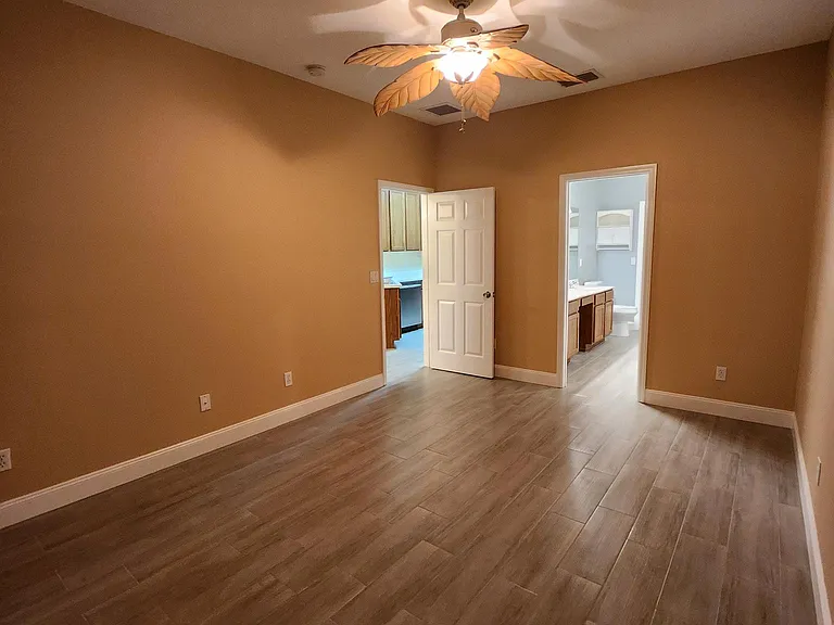 8365 104th Ct — Photo 11