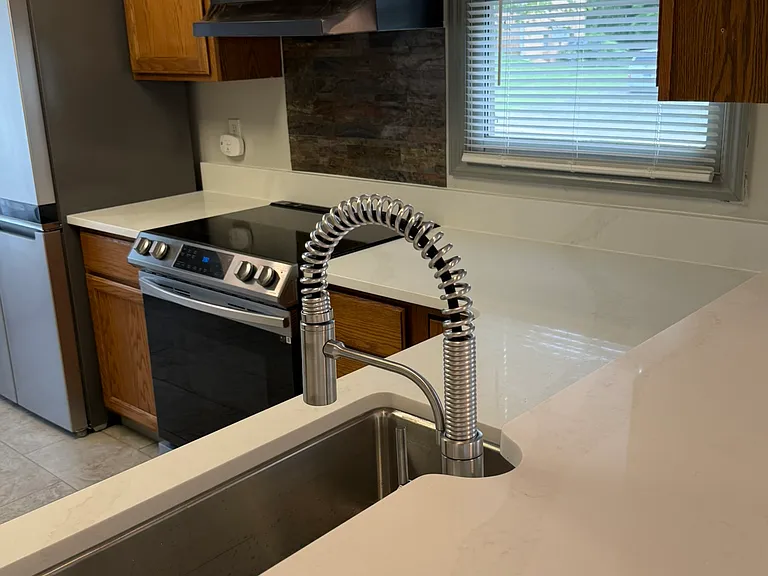 10400 Ravenbrook Ln — Photo 11