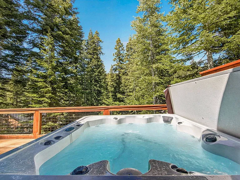 1150 Statford Way — Photo 30