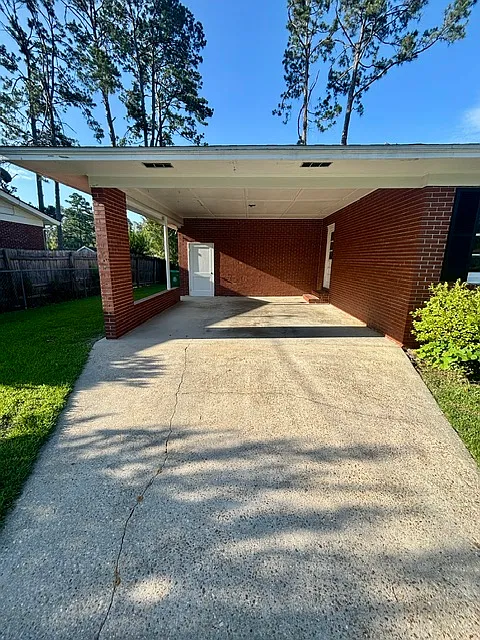 3 bed, 1745 sqft, $1,875 — Photo 3
