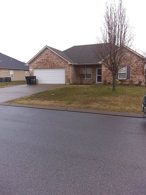 1st image of 4858 Beryl Dr