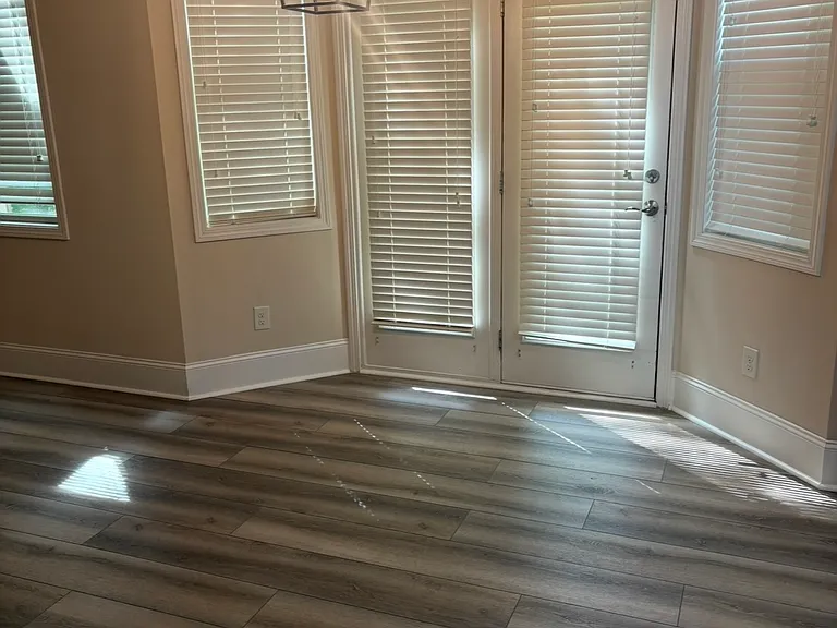650 Collingsworth Ln — Photo 6