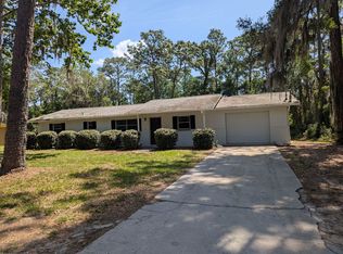 3351 N Bay Ave, Crystal River, FL 34428