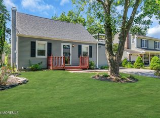 192 McKinley Ct, Brick, NJ 08724