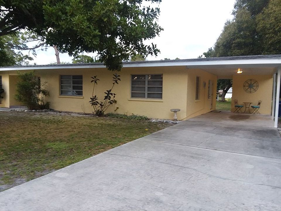 entire 1400 sq ft duplex