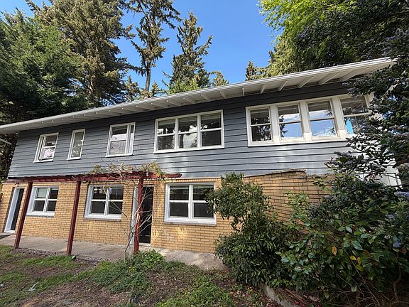 2nd image of 32810 46th Pl S