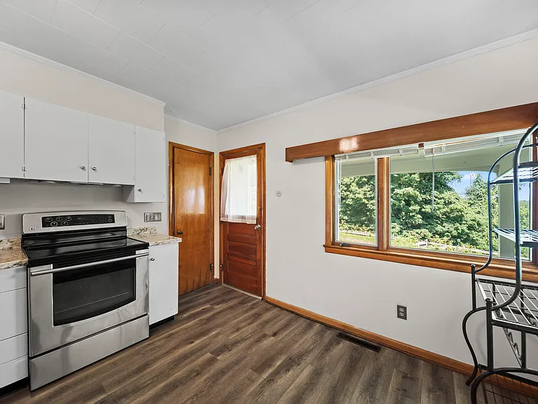 8390 Benson Rd NW — Photo 22