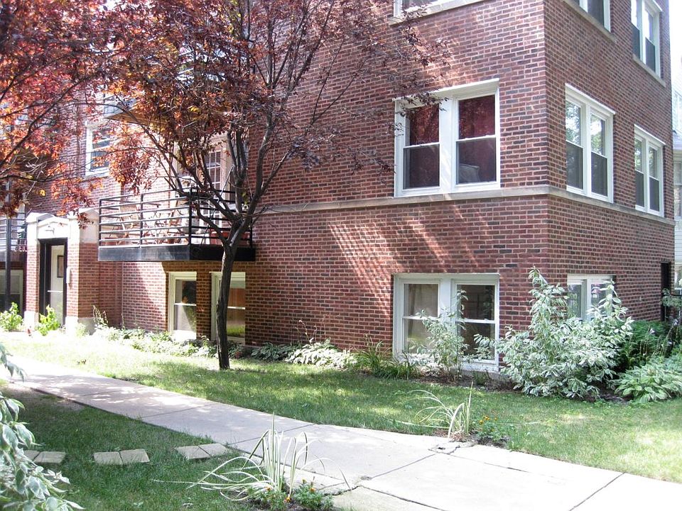 1st image of 4334 N Sacramento Ave APT 1E