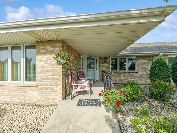 3rd image of 17820 Rachel Ln #41
