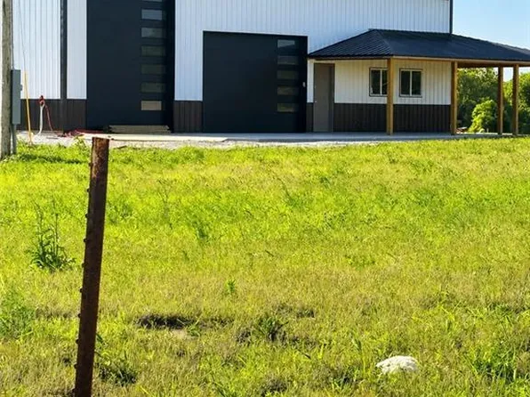 5612 Texas Prairie Rd, Odessa, MO 64076