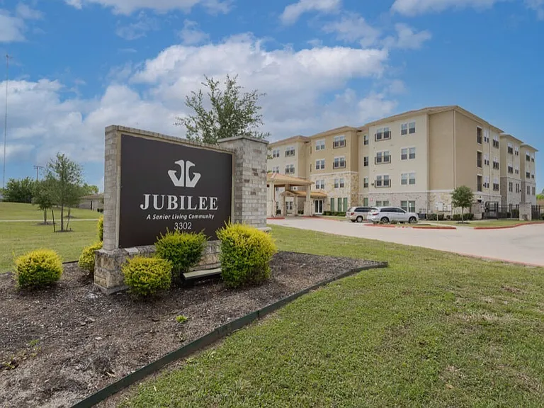 Jubilee at Texas Parkway — Photo 11