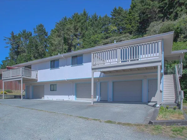 6561 Spring St, Fields Landing, CA 95537