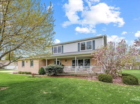 1315 Cindy Ln, Sandwich, IL 60548