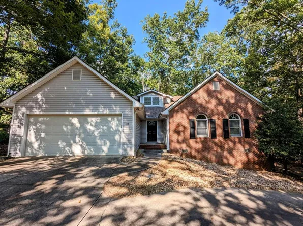 146 Pawnee St, Waleska, GA 30183