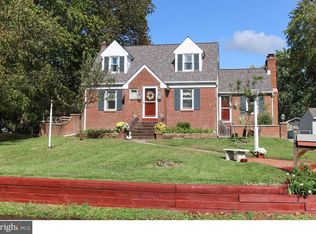 547 Buttonwood Ave, Maple Shade, NJ 08052