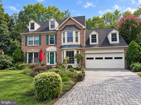 6762 Bronze Post Rd, Centreville, VA 20121
