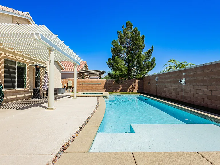 6704 Arctic Breeze St — Photo 27