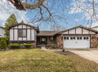 7564 Admiralty Dr, Canton, MI 48187