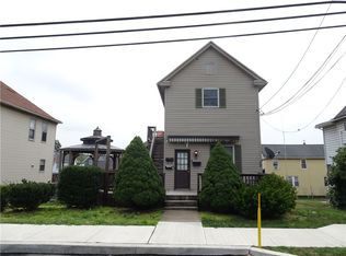204 N 4th St, Youngwood, PA 15697