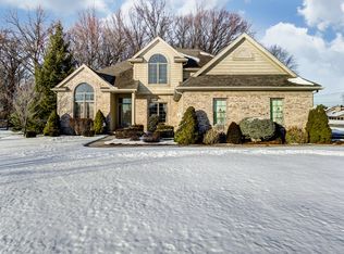 7214 Hunters Chase, Maumee, OH 43537
