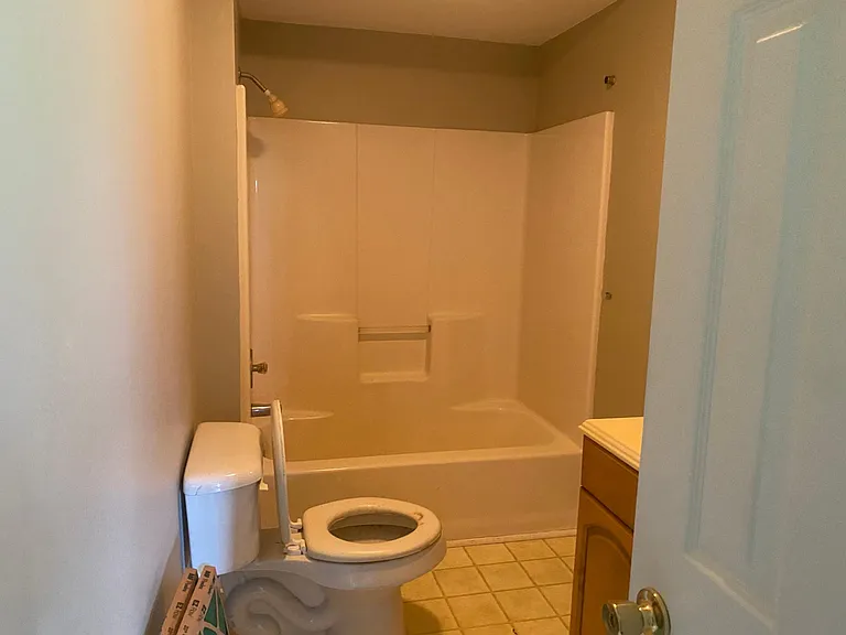 727 N Pomona Rd — Photo 6
