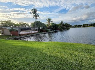 5583 NW 201st St, Miami Gardens, FL 33055
