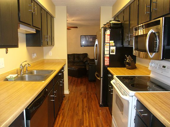 3rd image of 1364 Black Forest Dr #350