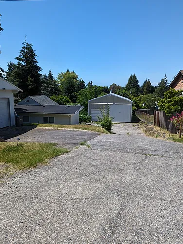 (Undisclosed Address) Photo 1