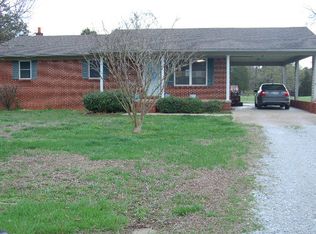 656 Kennon Rd, Camden, TN 38320