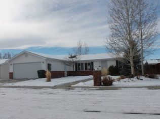 618 Pinnacle Dr, Riverton, WY 82501