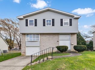 1875 Sanford St, Philadelphia, PA 19116