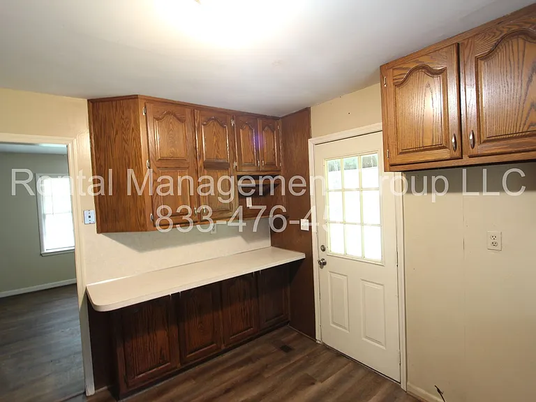 533 Jalna Rd — Photo 9