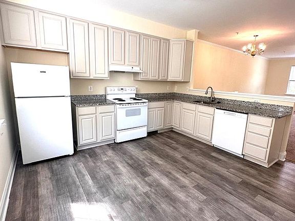 5th image of 107A Burck St #A